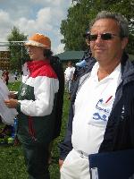 dva z rozhodčích dva z rozhodčích