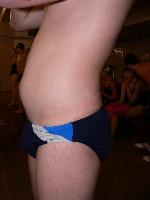 čí je bříško? čí je bříško?