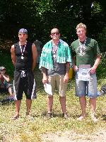 nejlepší tři masters na 10km - 1. absolutní vítěz Rosťa Vítek (KomBr), 2. Ace Daren Blair a 3. Josef Kysilka