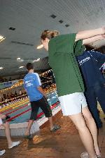 a Dlabka nezůstávala pozadu a Dlabka nezůstávala pozadu