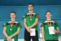 vyhlášení 1500K - 1. Tadeáš Neliba, 2. Radek Šimsa, 3. Ondra Šimsa vyhlášení 1500K - 1. Tadeáš Neliba, 2. Radek Šimsa, 3. Ondra Šimsa