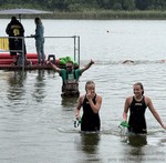 Pepča a Anča s krmičem Pepča a Anča s krmičem