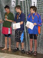 vyhlášení 100M žáci 94 - 2. Tomáš Dvořák, 3. Tomáš Podborský vyhlášení 100M žáci 94 - 2. Tomáš Dvořák, 3. Tomáš Podborský